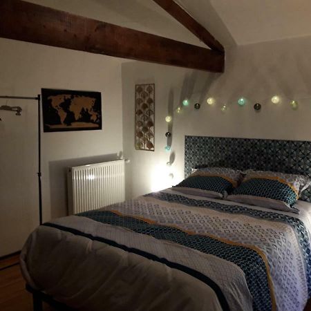 Chambre Sergeanne Doulezon Esterno foto