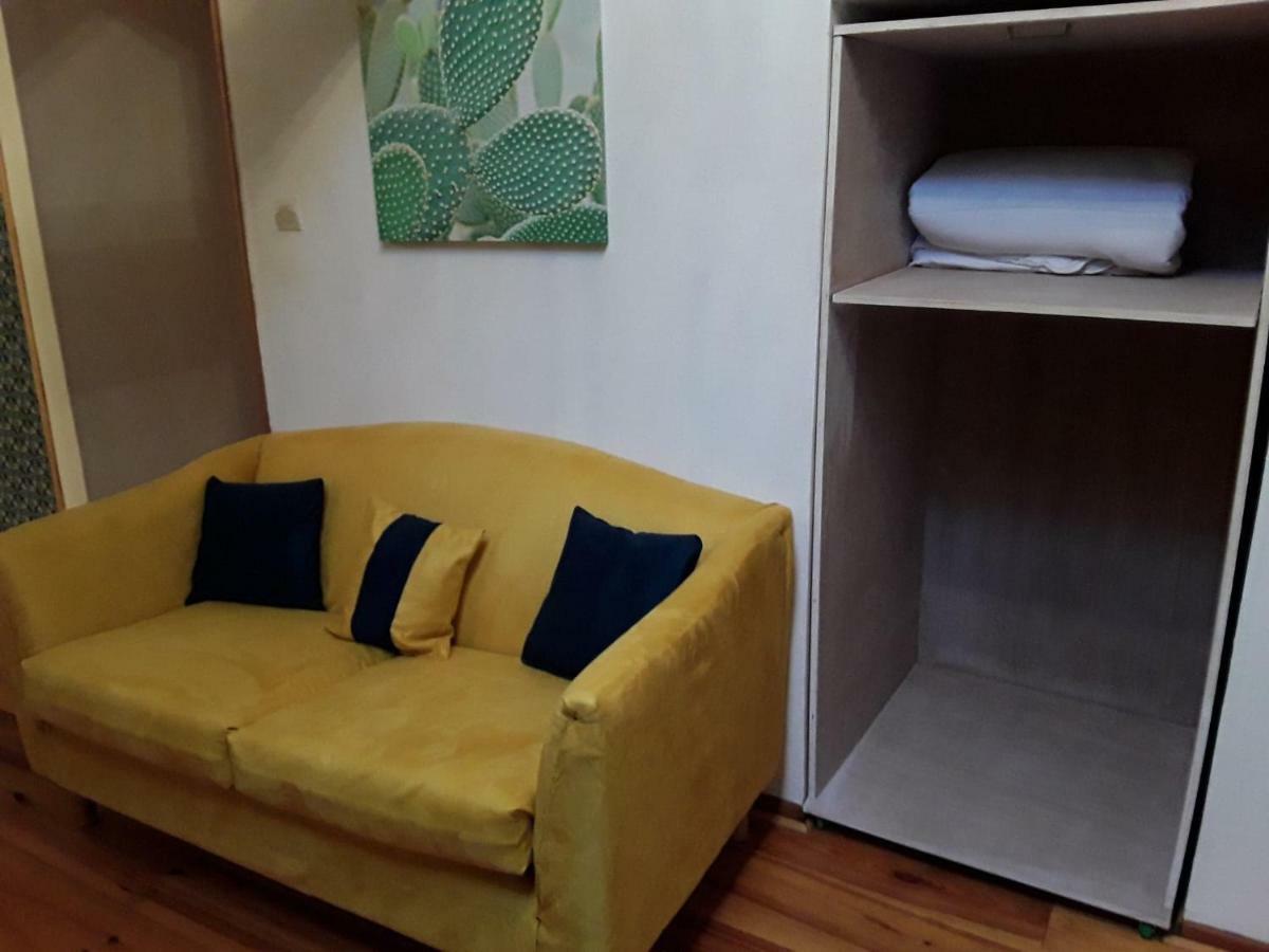Chambre Sergeanne Doulezon Esterno foto
